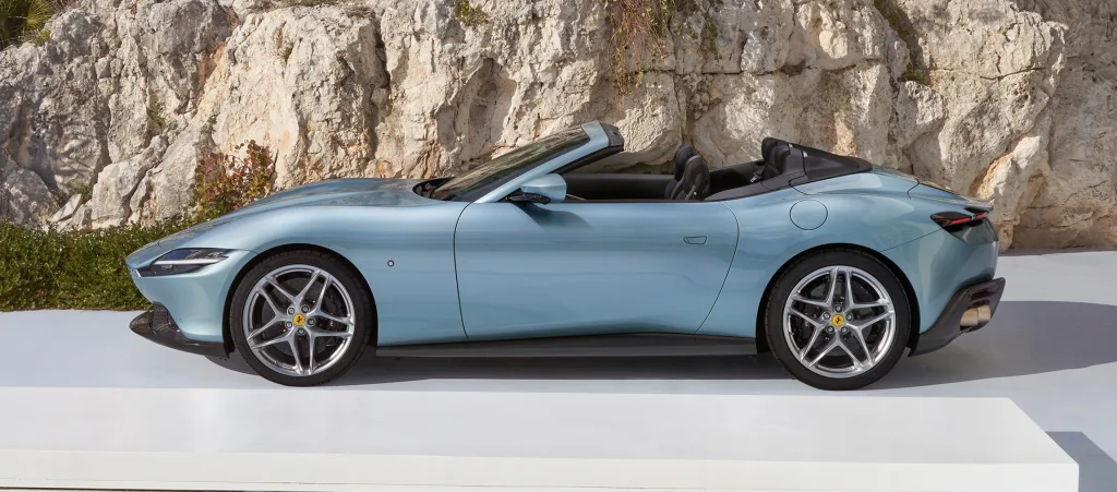 Roma-Spider-Hero-2300x1012-1