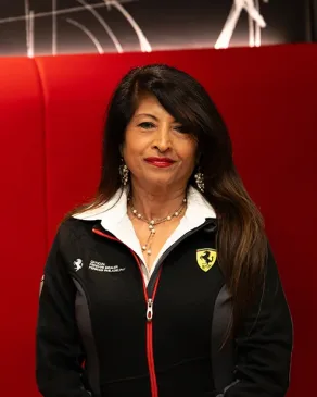 Celine-Jakmian-headshot494x618