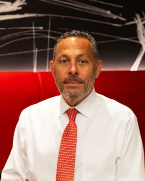 Jorge-Figueroa-headshot494x618