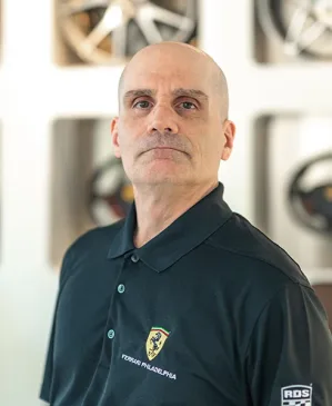 Nick-Graham-Parts-Specialist-_-Shipping-Manager491x600